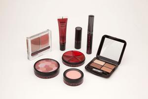 Angela Stone Make-Up Hits Market